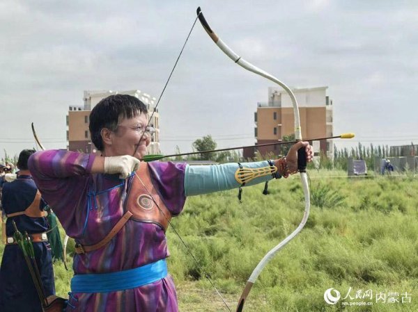 广州米牛 2025鄂尔多斯暖城那达慕精彩纷呈