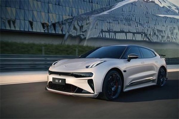 亿海智投 中汽协：9月汽车销售322.6万辆同比增长14.9%